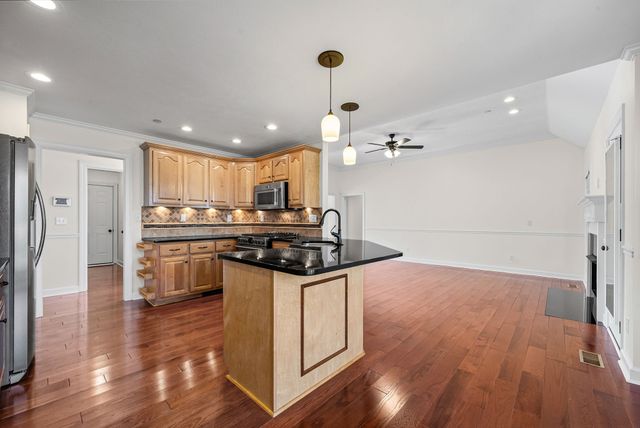 1025 Filmore Harris Rd, Pleasant View, TN 37146