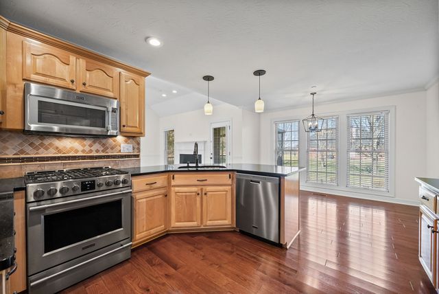 1025 Filmore Harris Rd, Pleasant View, TN 37146