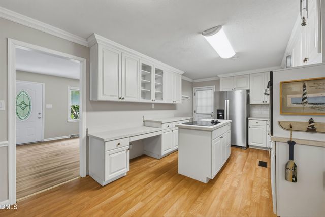 715 White Oak Drive, Cary, NC 27513