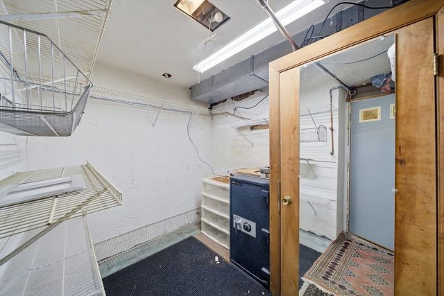 71 Lubec 1, Boston, MA 02128