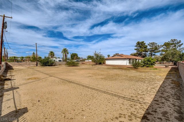 1401 Sharon Road, Las Vegas, NV 89106