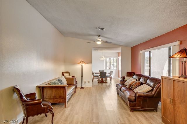 1401 Sharon Road, Las Vegas, NV 89106