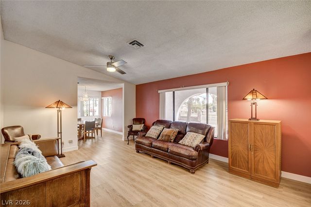 1401 Sharon Road, Las Vegas, NV 89106