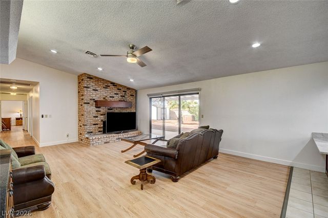 1401 Sharon Road, Las Vegas, NV 89106