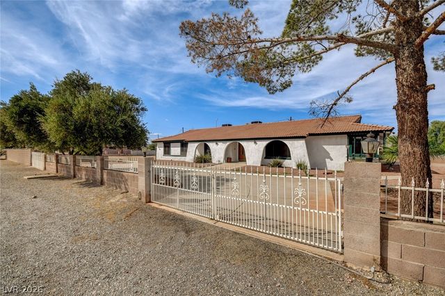 1401 Sharon Road, Las Vegas, NV 89106
