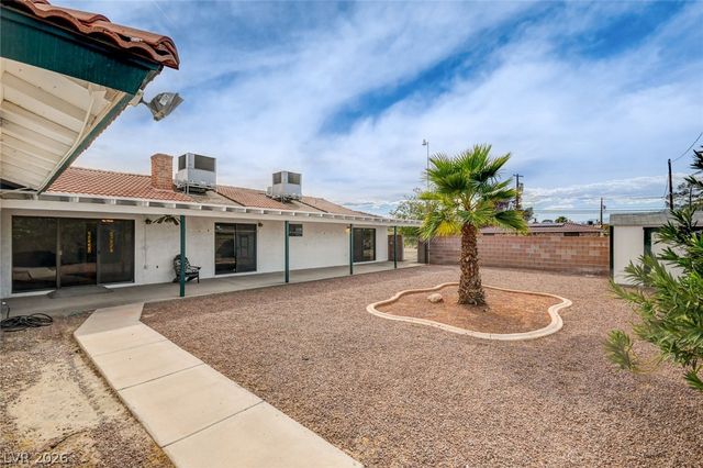 1401 Sharon Road, Las Vegas, NV 89106
