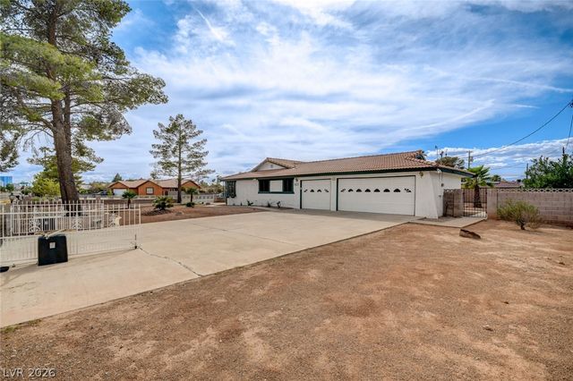 1401 Sharon Road, Las Vegas, NV 89106