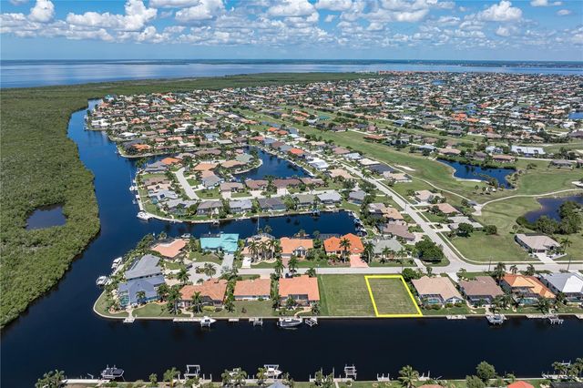 3936 LA COSTA ISLAND COURT, Punta Gorda, FL 33950
