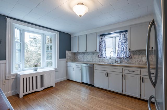 548 S Main Street, Manchester, NH 03102