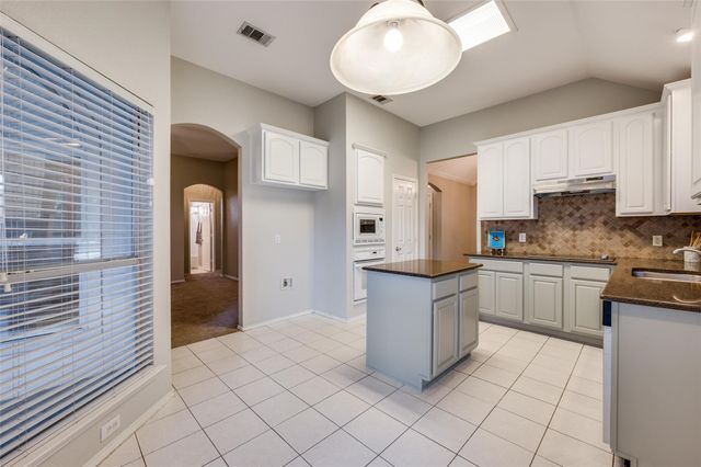 11299 Las Polamas Drive, Frisco, TX 75033