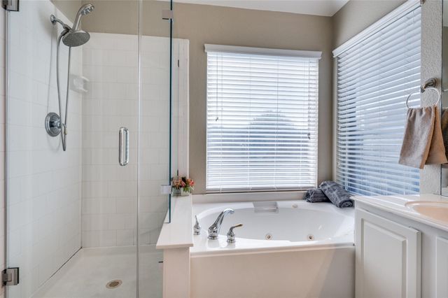 11299 Las Polamas Drive, Frisco, TX 75033