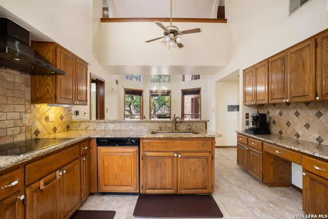 13137 Hunters Ledge, San Antonio, TX 78230