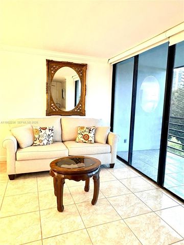 20500 W Country Club Dr 410, Aventura, FL 33180