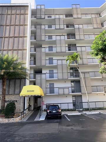 20500 W Country Club Dr 410, Aventura, FL 33180