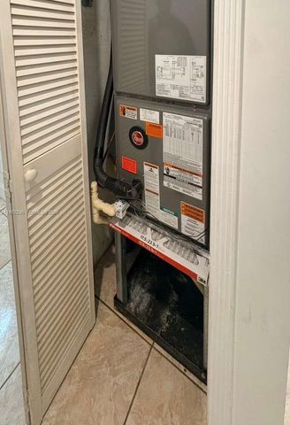 20500 W Country Club Dr 410, Aventura, FL 33180