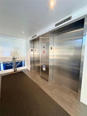 20500 W Country Club Dr 410, Aventura, FL 33180