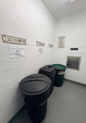 20500 W Country Club Dr 410, Aventura, FL 33180