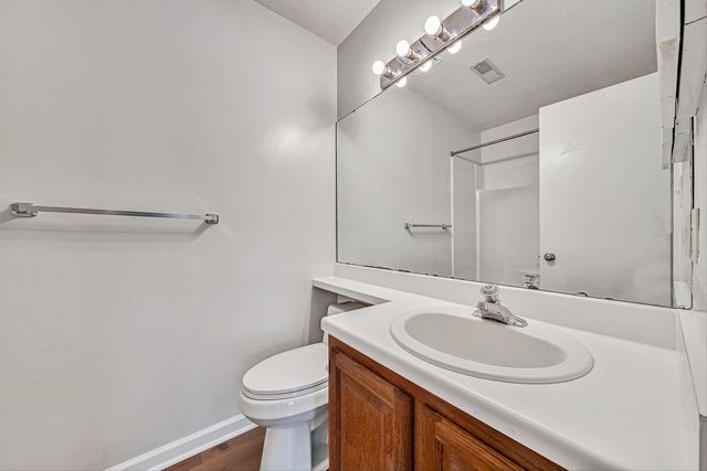 2413 Barnside CT, Salem, VA 24153