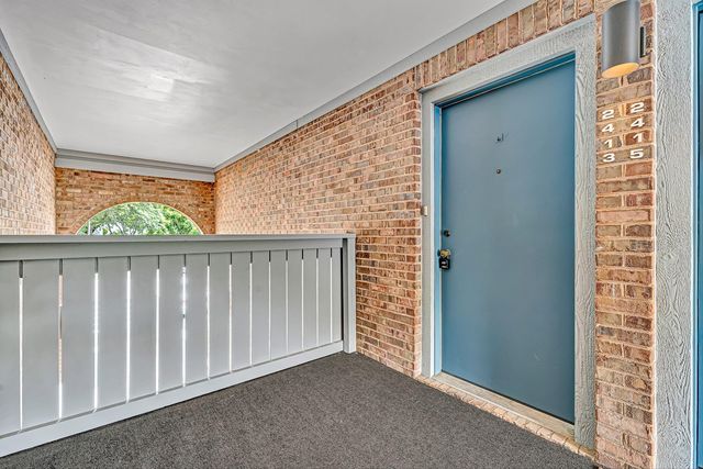 2413 Barnside CT, Salem, VA 24153