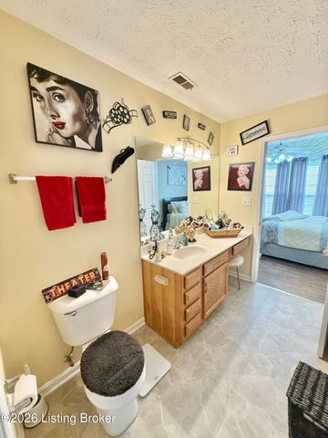 494 Louise Way, Mt Washington, KY 40047