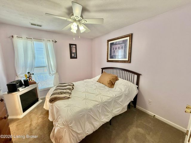 494 Louise Way, Mt Washington, KY 40047