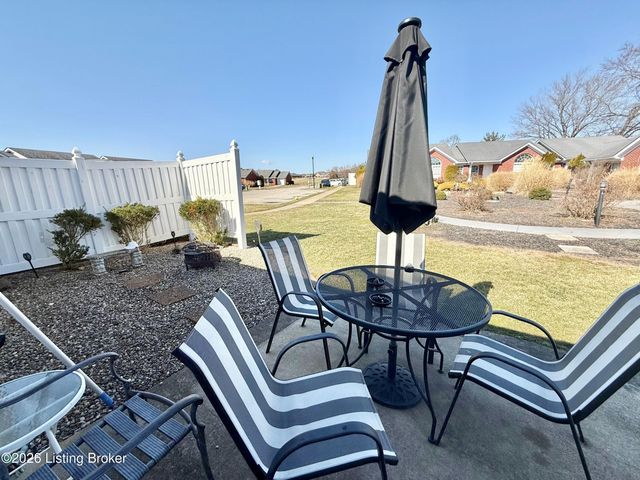 494 Louise Way, Mt Washington, KY 40047