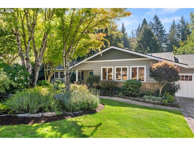 4102 Sw WESTDALE Dr, Portland, OR 97221