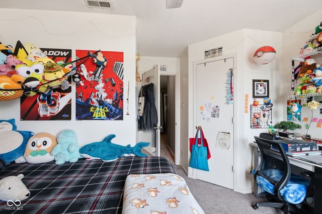 1804 Southernwood Lane, Indianapolis, IN 46231