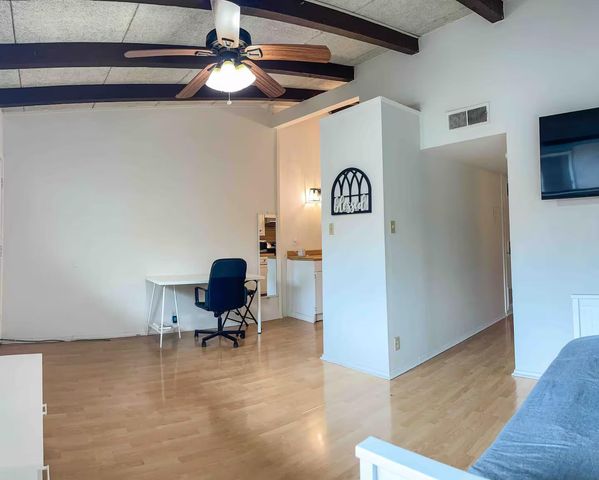 2404 Longview ST 204, Austin, TX 78705