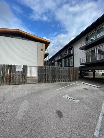 2404 Longview ST 204, Austin, TX 78705