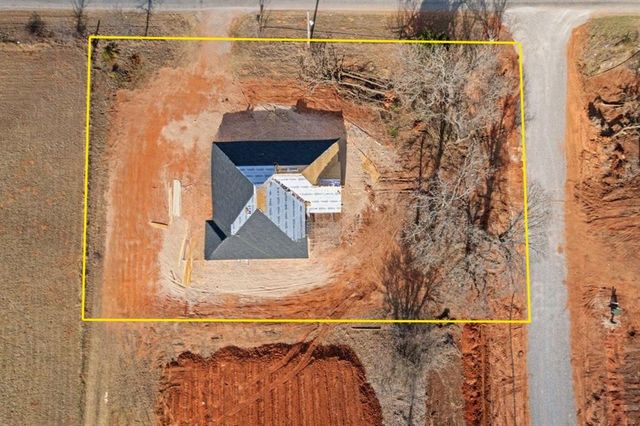 2200 Winter Ridge Road, Blanchard, OK 73010