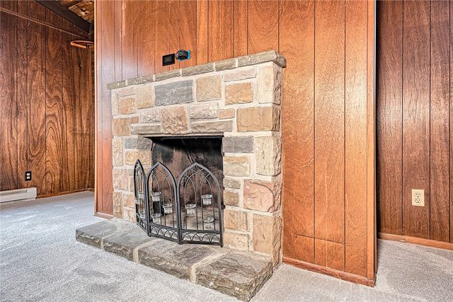 248 Greenbrier Rd, Bullskin Twp, PA 15610