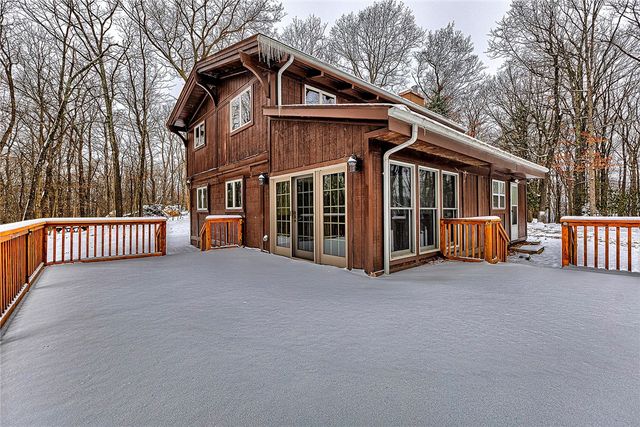 248 Greenbrier Rd, Bullskin Twp, PA 15610