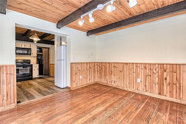 248 Greenbrier Rd, Bullskin Twp, PA 15610