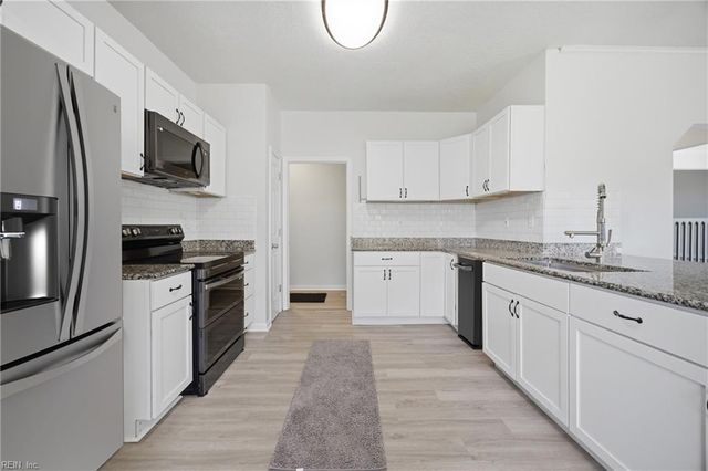 4759 Brompton DR, Virginia Beach, VA 23456