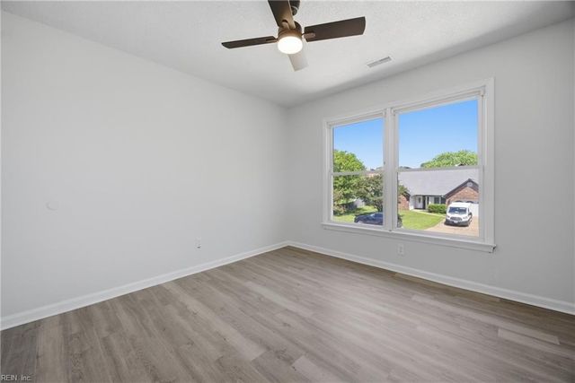 4759 Brompton DR, Virginia Beach, VA 23456