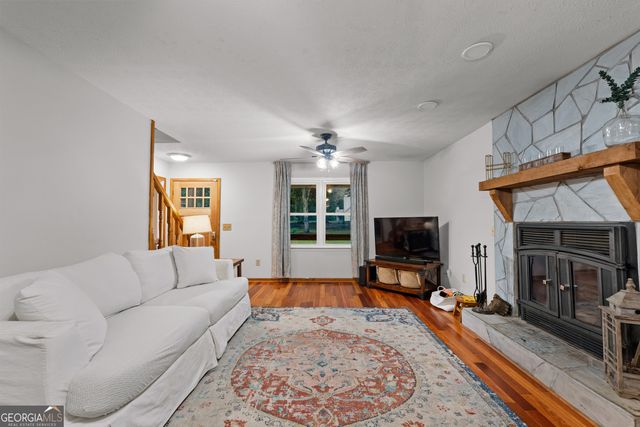 318 Teasley Trail, Moreland, GA 30259