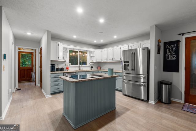 318 Teasley Trail, Moreland, GA 30259