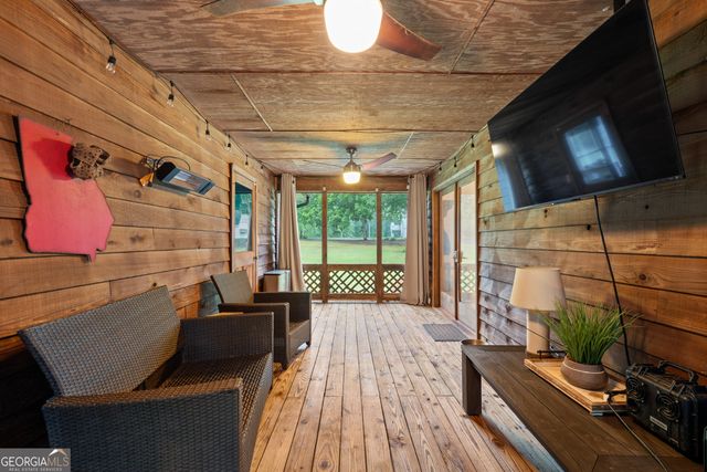 318 Teasley Trail, Moreland, GA 30259