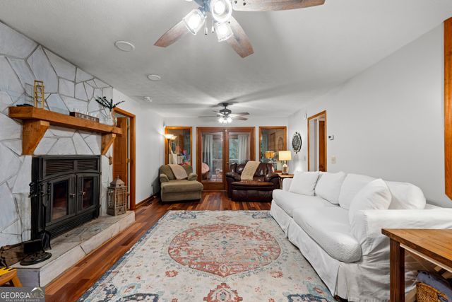 318 Teasley Trail, Moreland, GA 30259