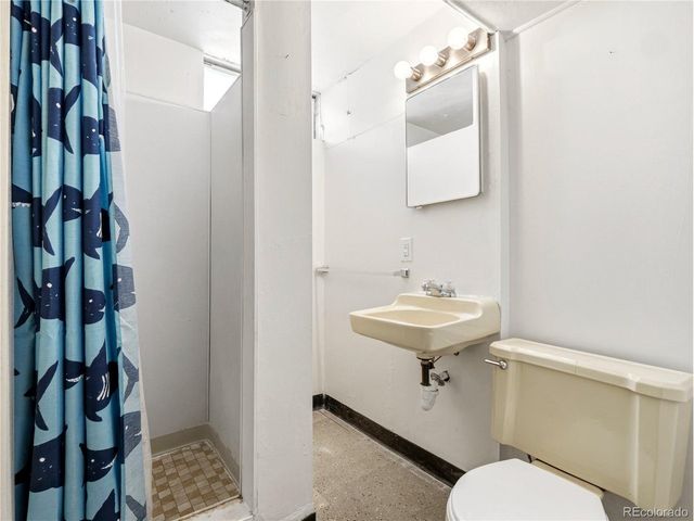 1466 S Chase St, Lakewood, CO 80232