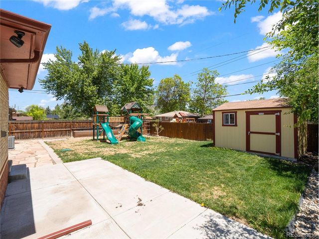 1466 S Chase St, Lakewood, CO 80232