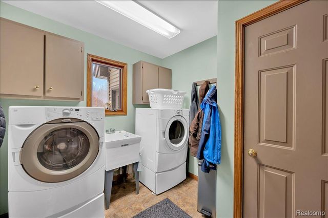 3669 Connie Lane, Fort Gratiot Charter Township, MI 48059