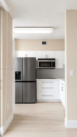 1 Glen Royal Parkway 1210, Miami, FL 33125