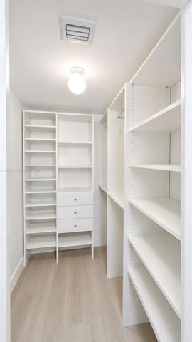 1 Glen Royal Parkway 1210, Miami, FL 33125