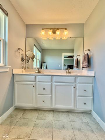 2627 Chalbury Drive, Plainfield, IN 46168