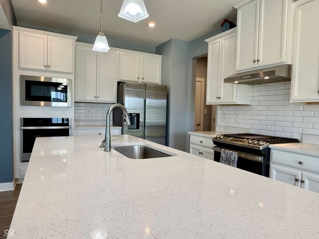 2627 Chalbury Drive, Plainfield, IN 46168