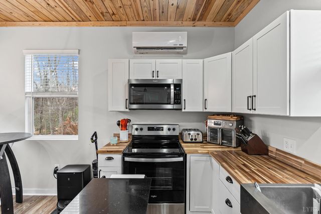 634 Selene Street, Lynchburg, VA 24503