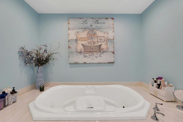 158 CARMITA AVE, Rutherford, NJ 07070