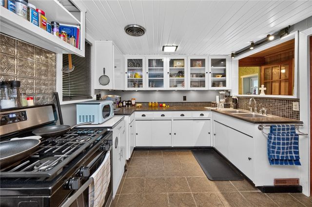 1660 E Central Avenue, Miamisburg, OH 45342
